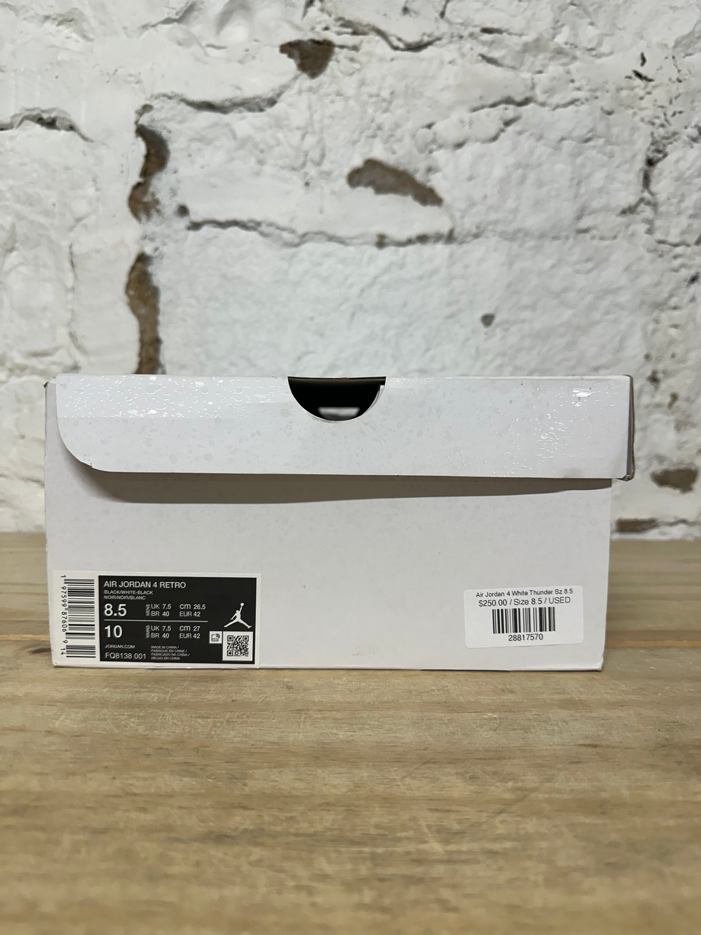 Air Jordan 4 White Thunder Sz 8.5