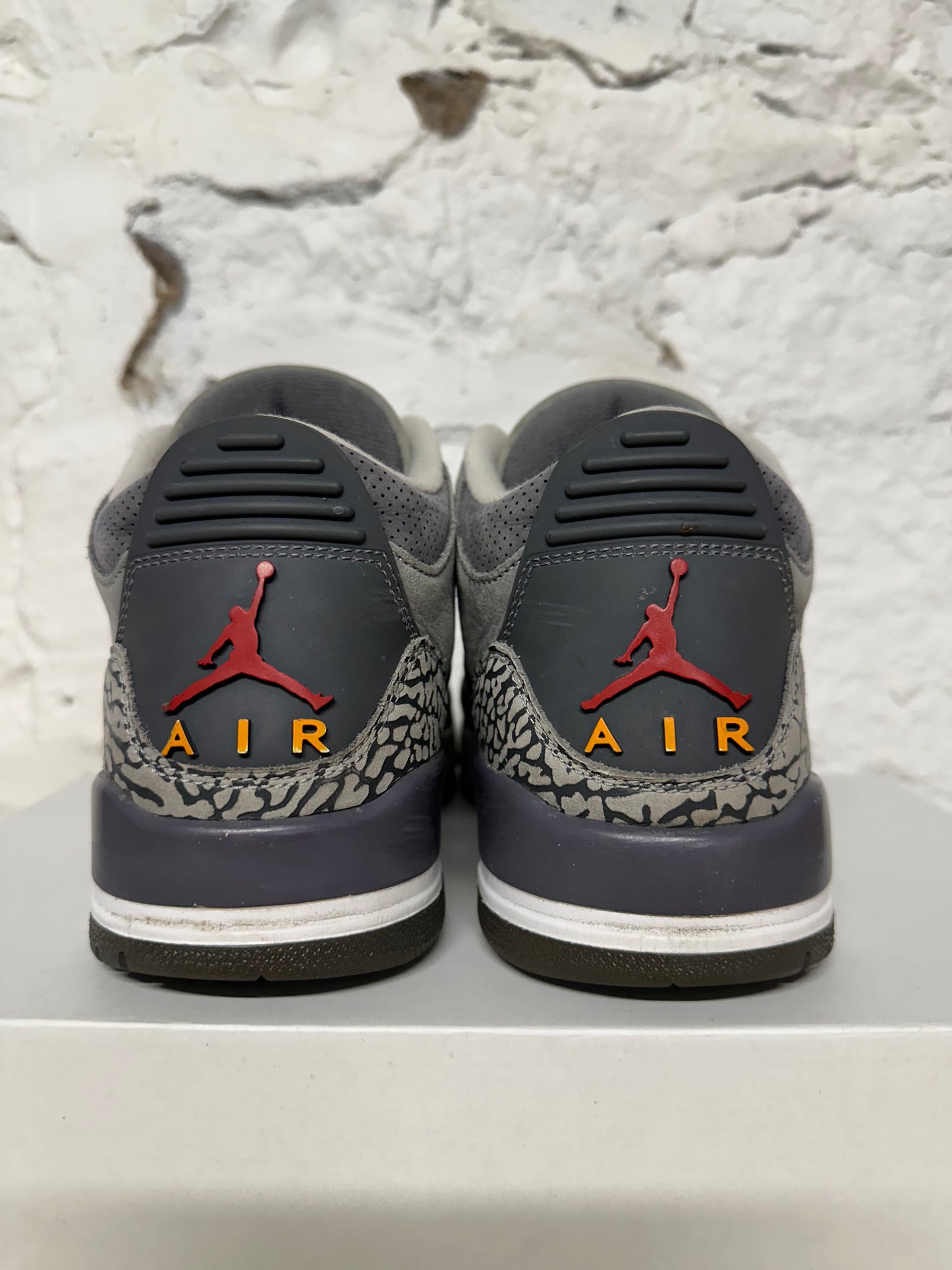 Air Jordan 3 Cool Grey Sz 9.5