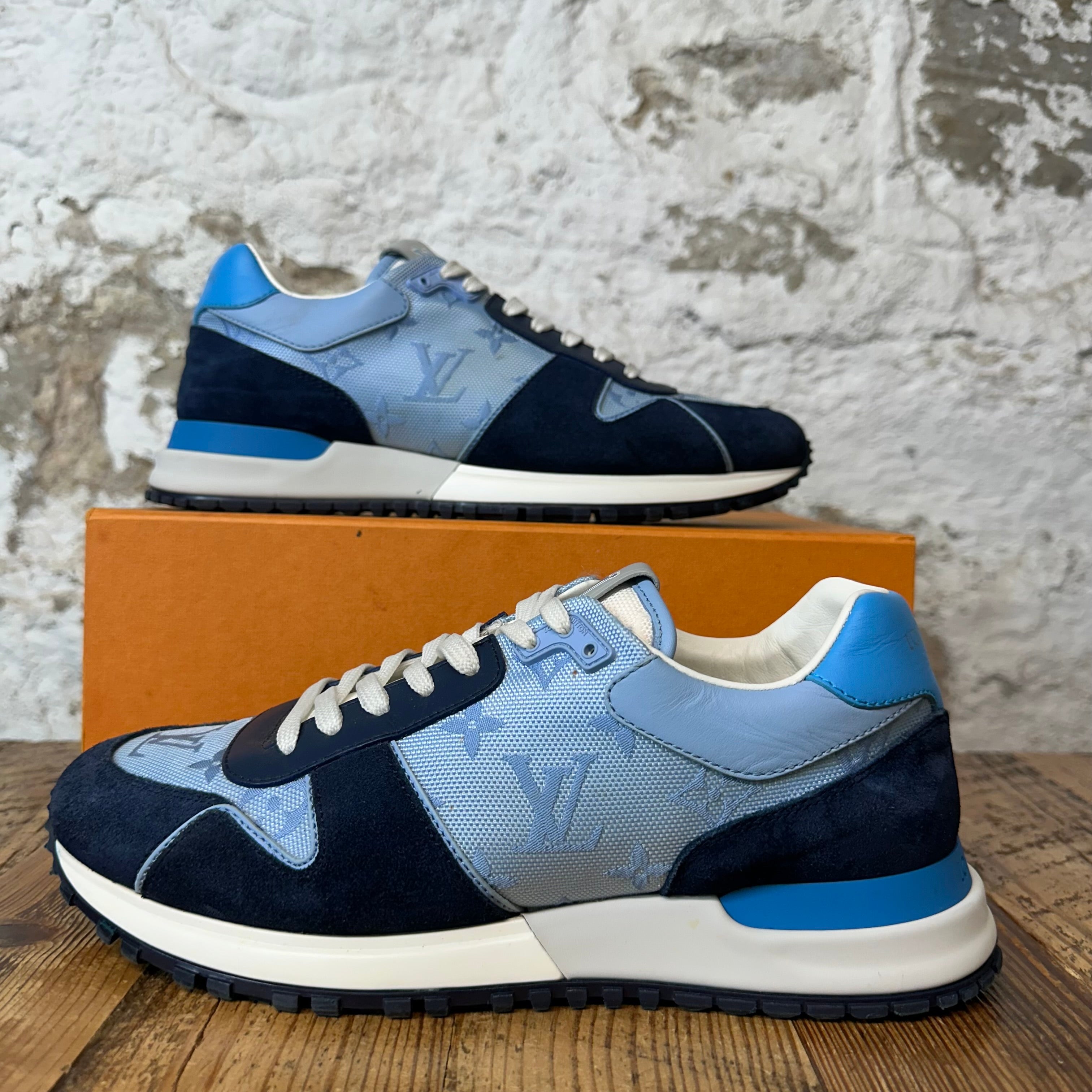 Louis Vuitton Blue Monogram Navy Runaway Sneaker Sz 6.5 (5LV)