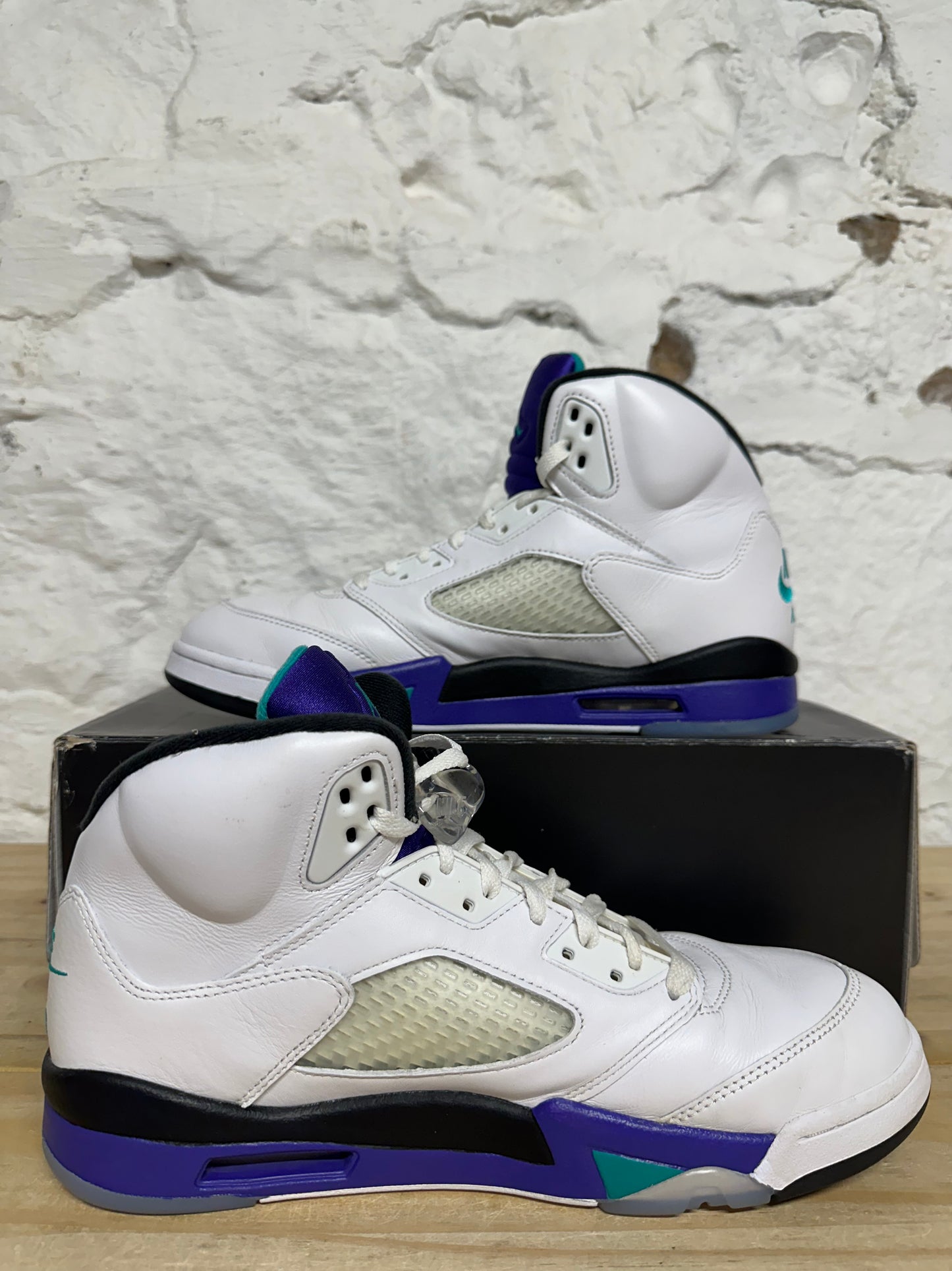 Air Jordan 5 Grape Sz 11