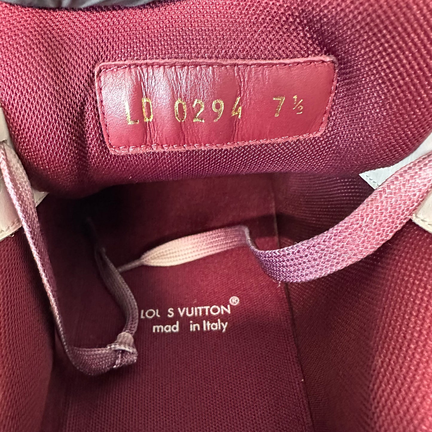 Louis Vuitton Burgundy White Trainer Sneaker Sz 9 (7.5LV)
