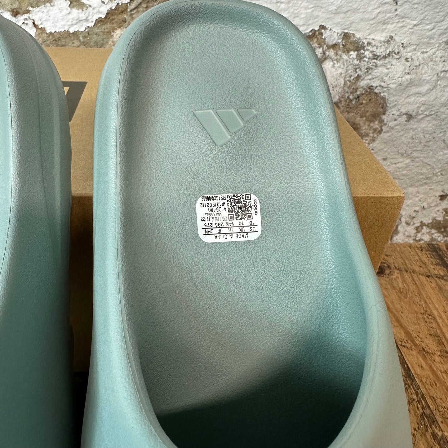 YZY Slide Salt Sz 10 DS