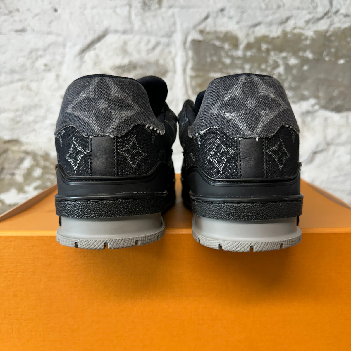 Louis Vuitton Black Denim Monogram Trainer Sneaker Sz 10 (8.5LV)