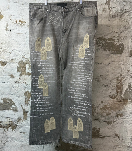 Who Decides War Scripture Gray Denim Jeans Sz 40