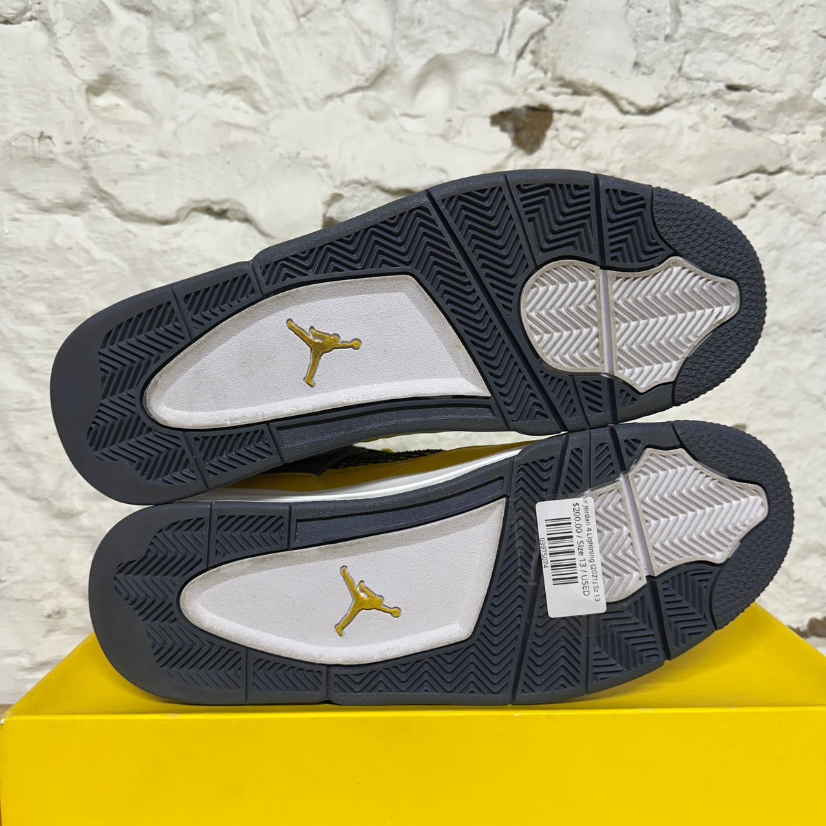 Air Jordan 4 Lightning (2021) Sz 13
