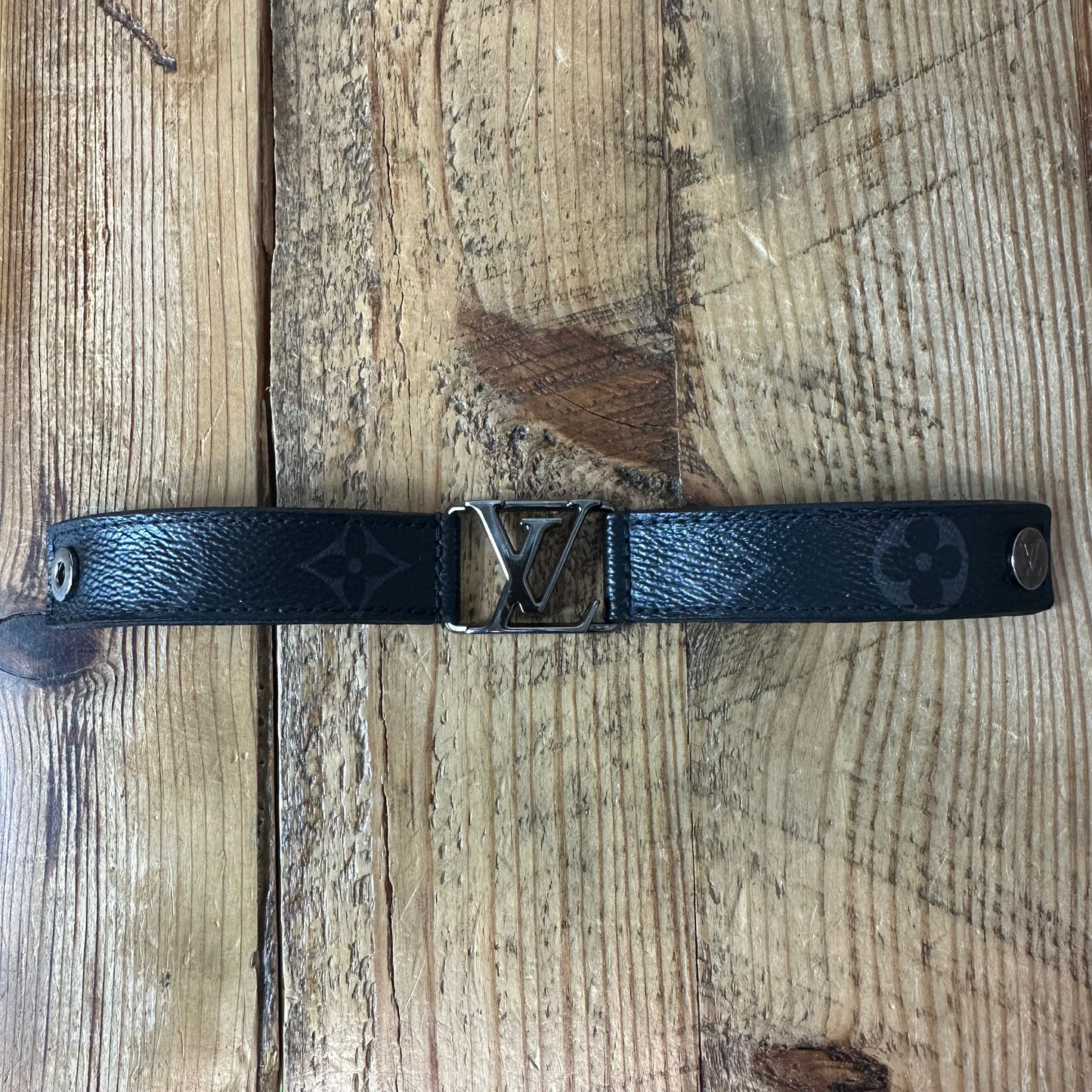 Louis Vuitton Graphite Hockenheim Bracelet Sz 21