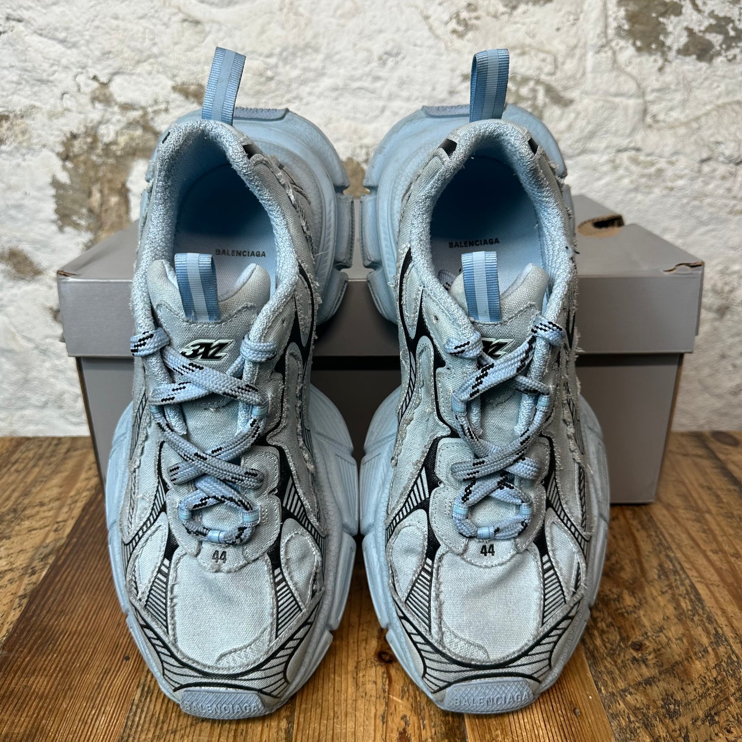 Balenciaga 3XL Runner Worn Out Blue Sneaker Sz 11 (44)