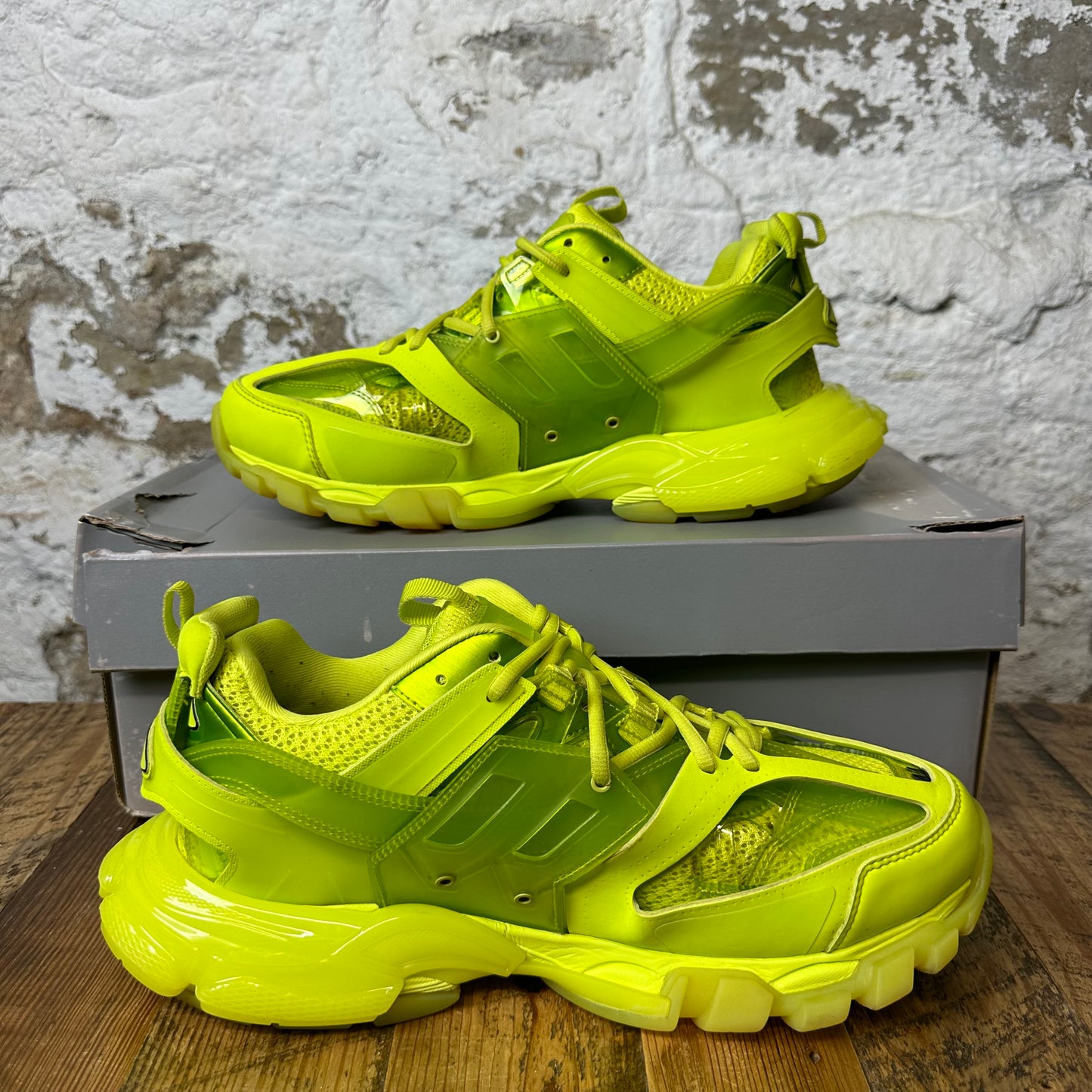 Balenciaga Track Runner Neon Yellow Sneaker Sz 11 (44)