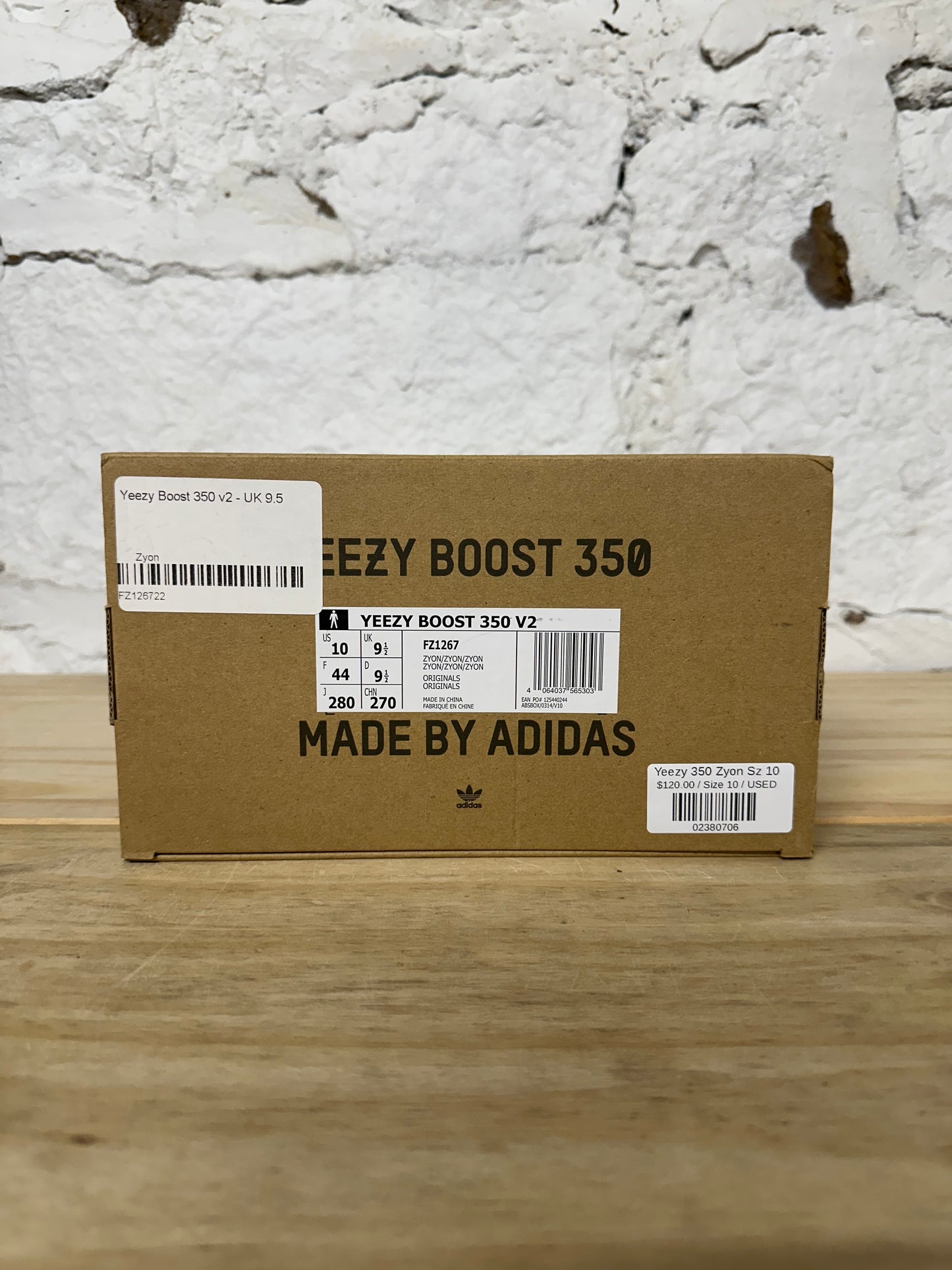 Yeezy 350 V2 Zyon Sz 10