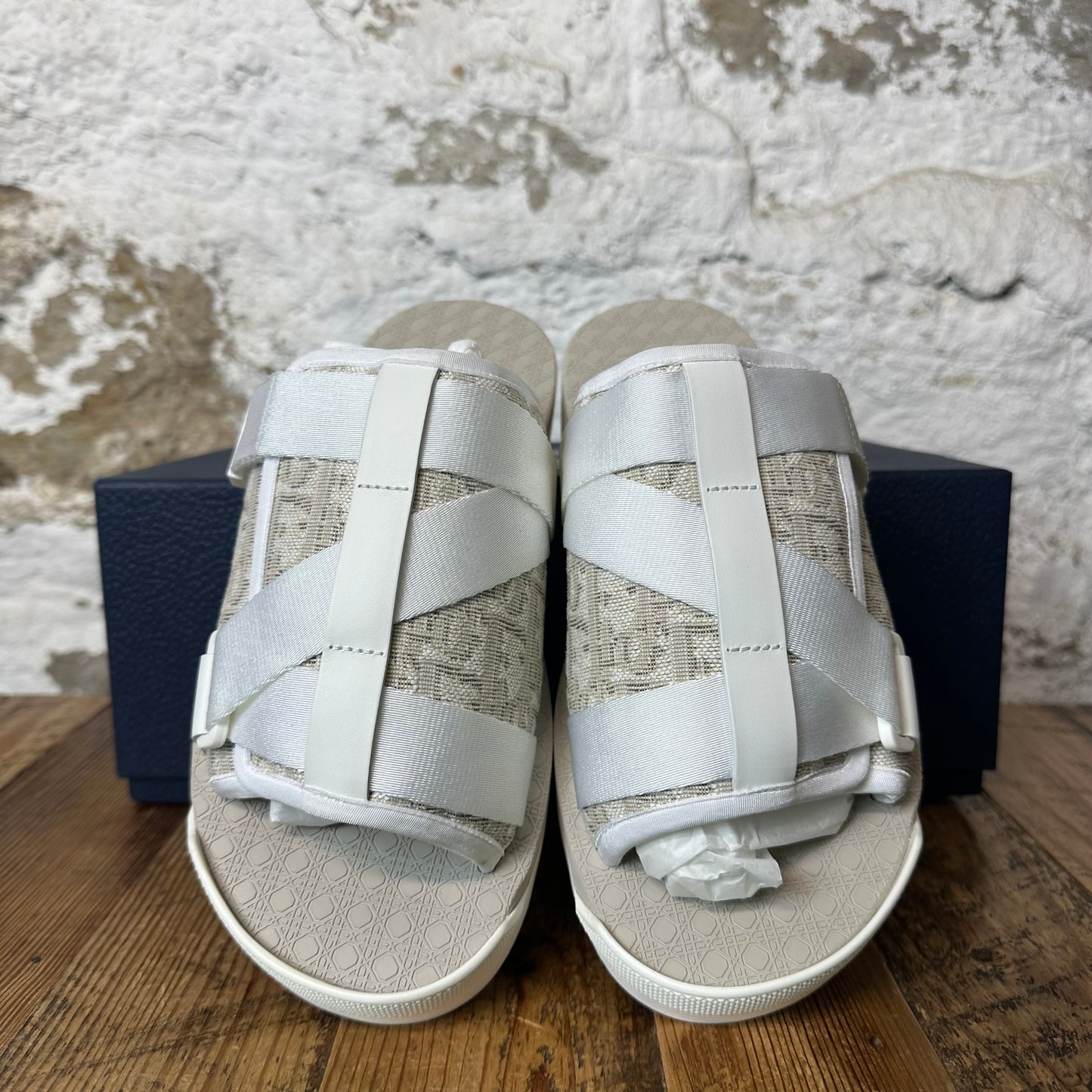 Dior Alpha Oblique White Sandal Sz 6 (38) DS