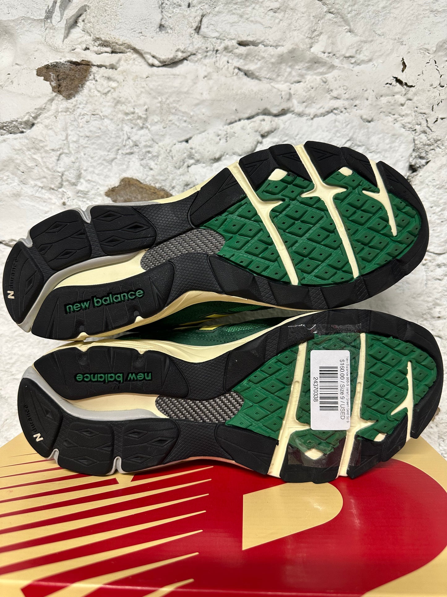 New Balance 990v3 Varsity Green Gold Sz 9