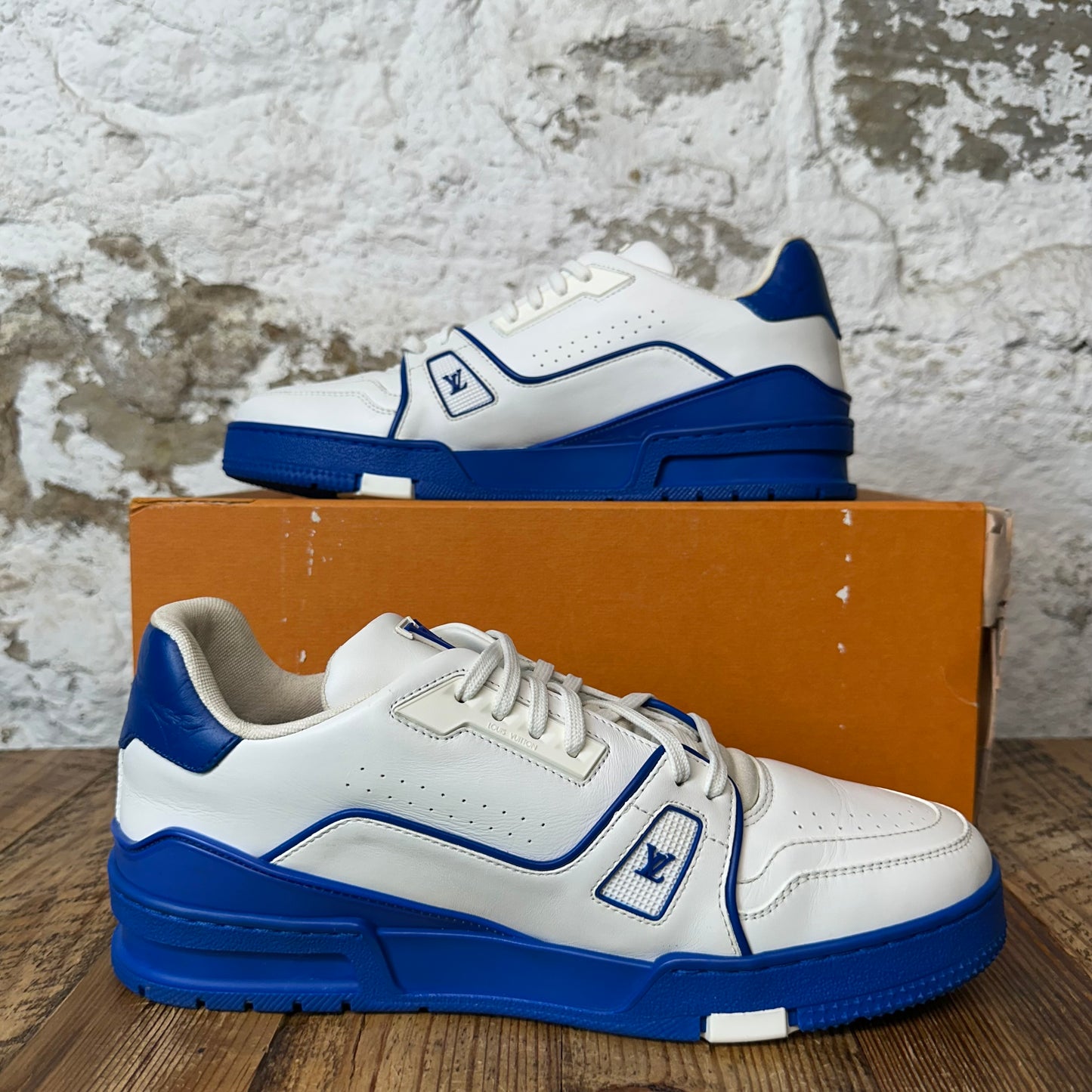 Louis Vuitton Blue White Trainer Sneaker Sz 8.5 (7LV)