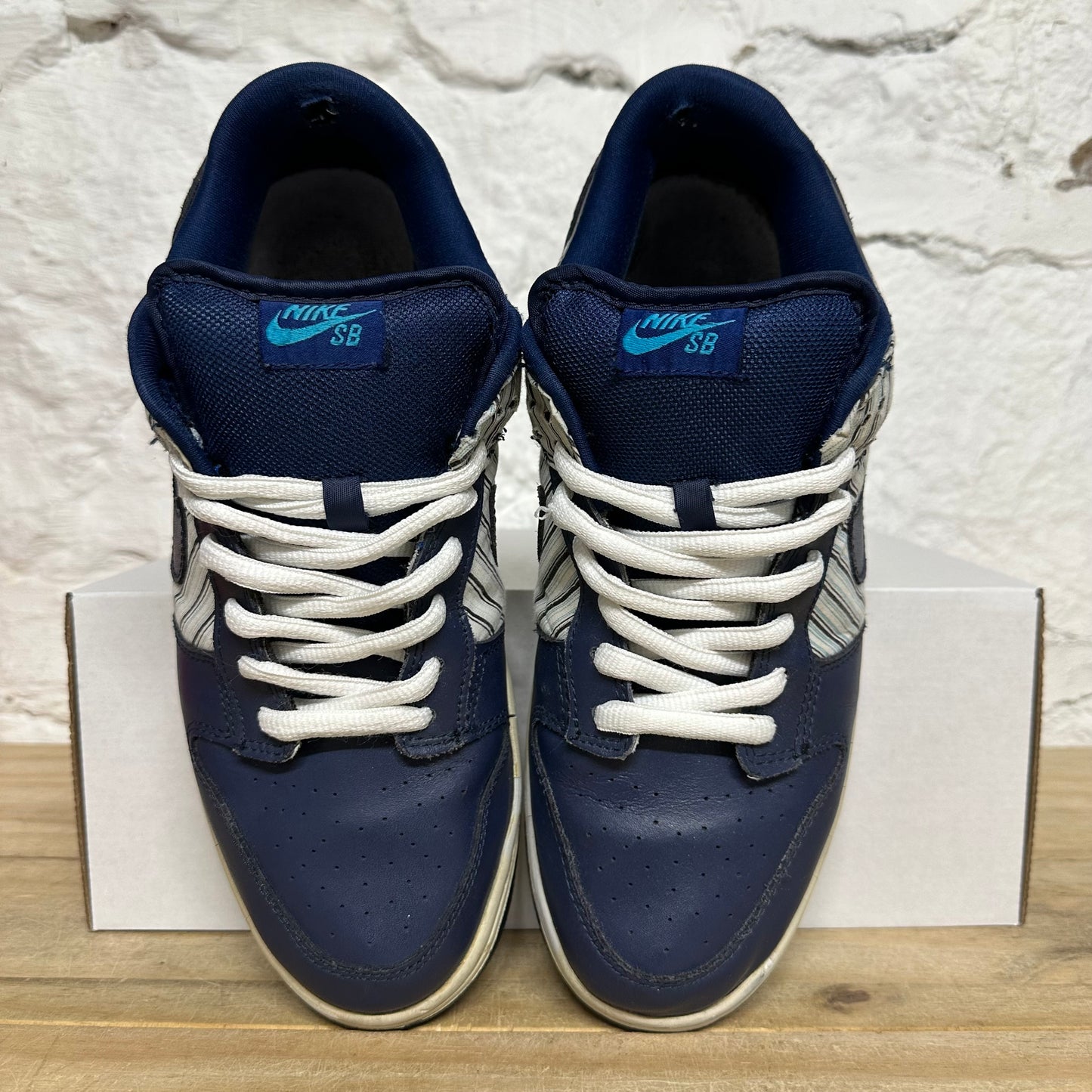 Nike SB Dunk Low Avenger Blue Patent Sz 11