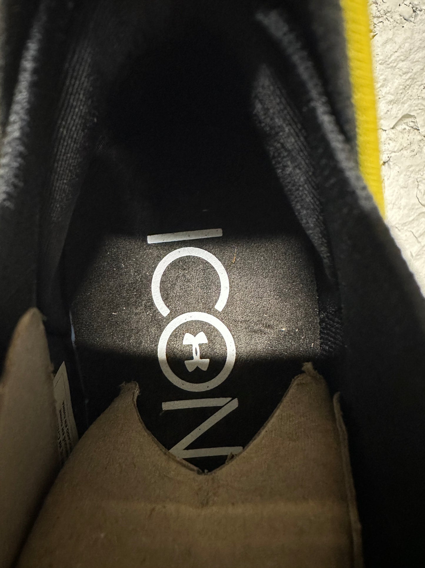 Under Armour Curry Icon 5 Custom Black Yellow Sz 10.5 DS