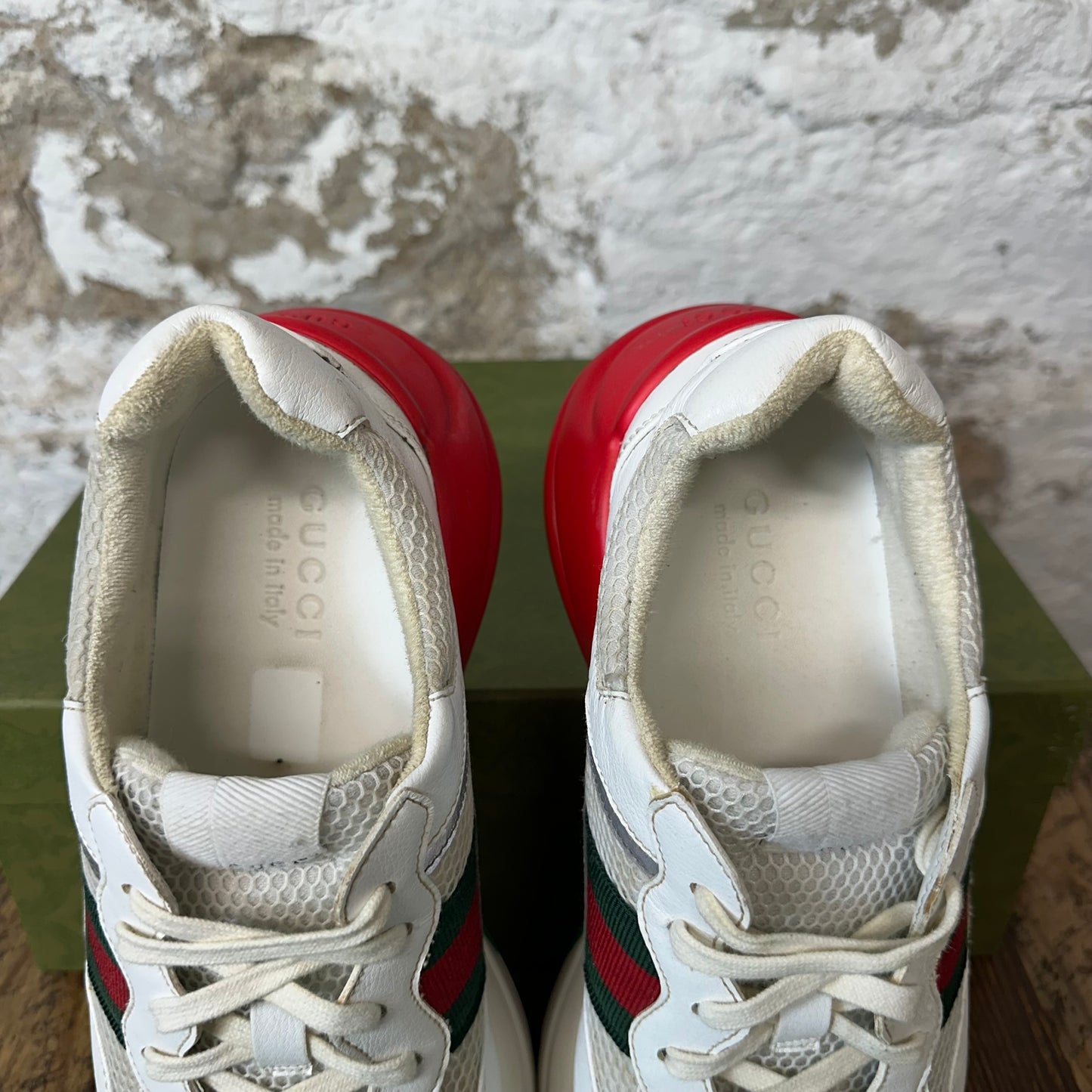 Gucci Rhyton White Red Green Sneaker Sz 9
