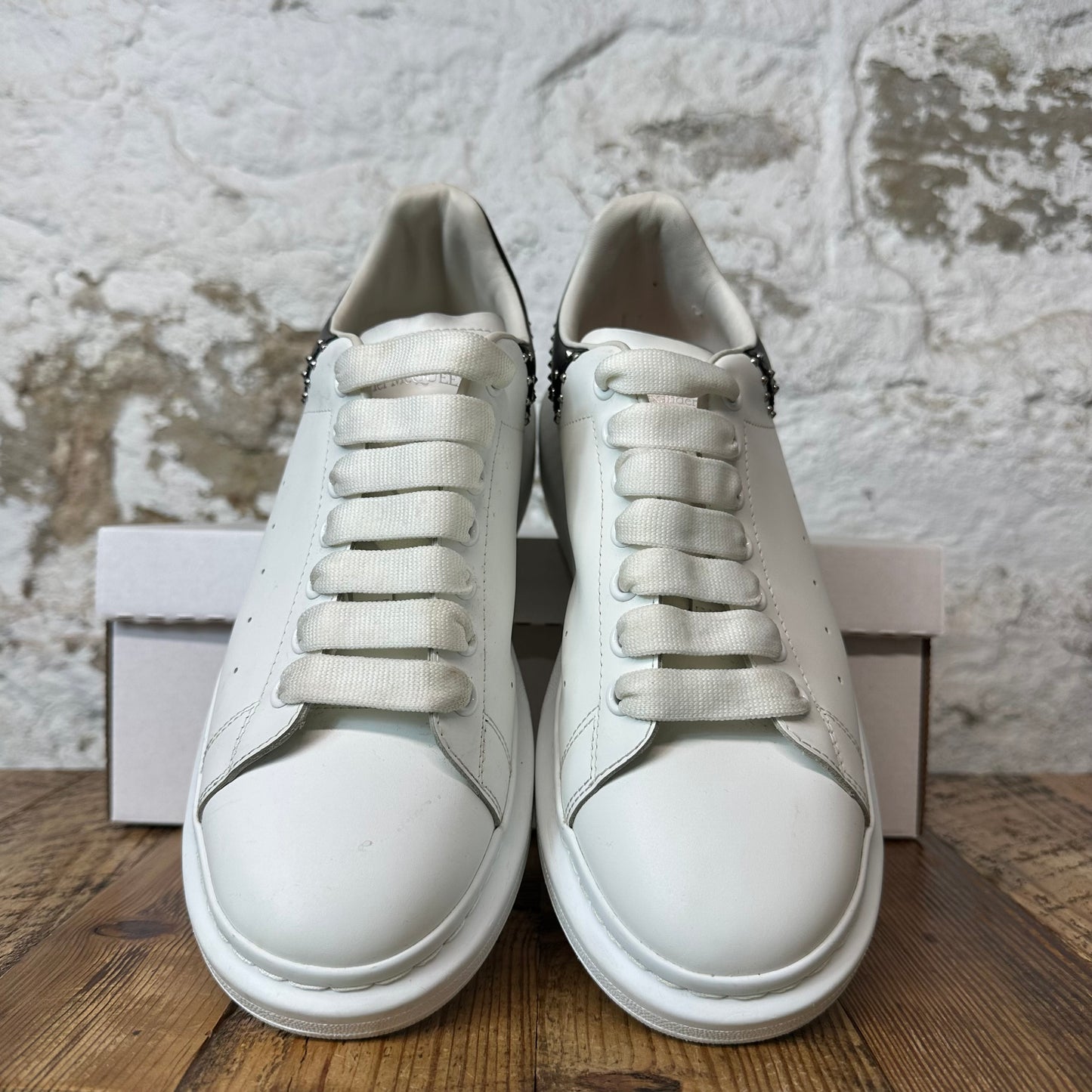 Alexander Mcqueeb Black Tab Stud White Sneaker Sz 8 (41)