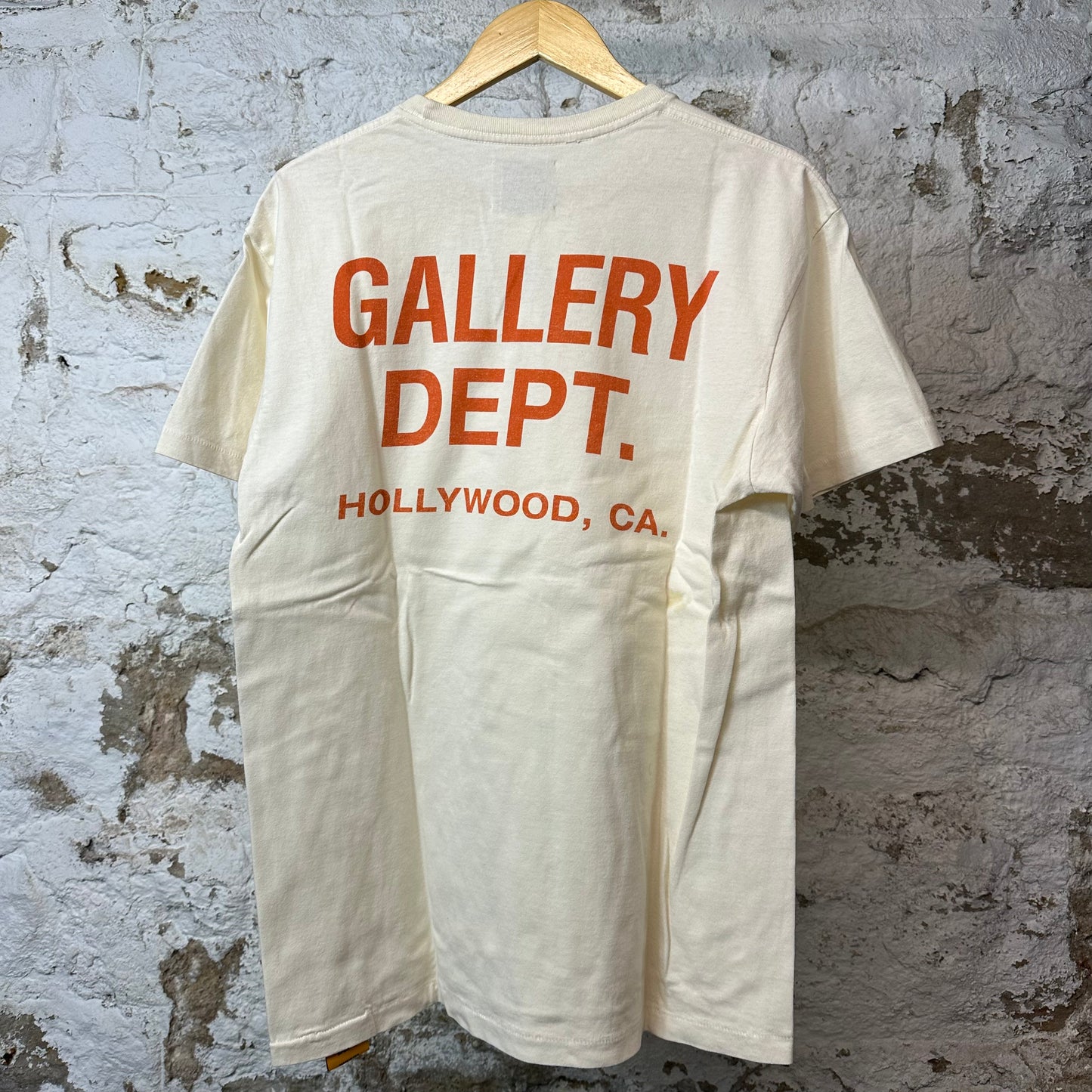 Gallery Dept Black Orange Logo T-shirt Cream Sz M