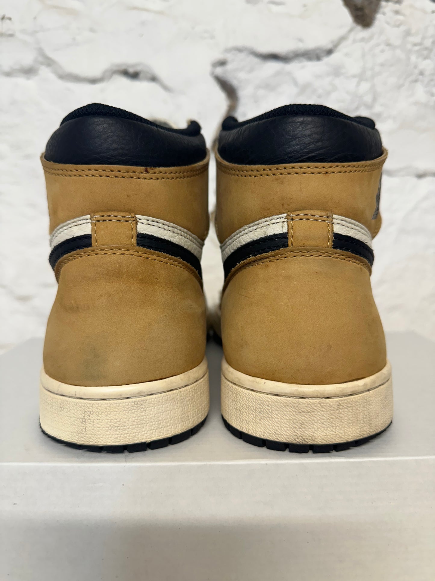 Air Jordan 1 High Rookie of the Year Sz 10.5