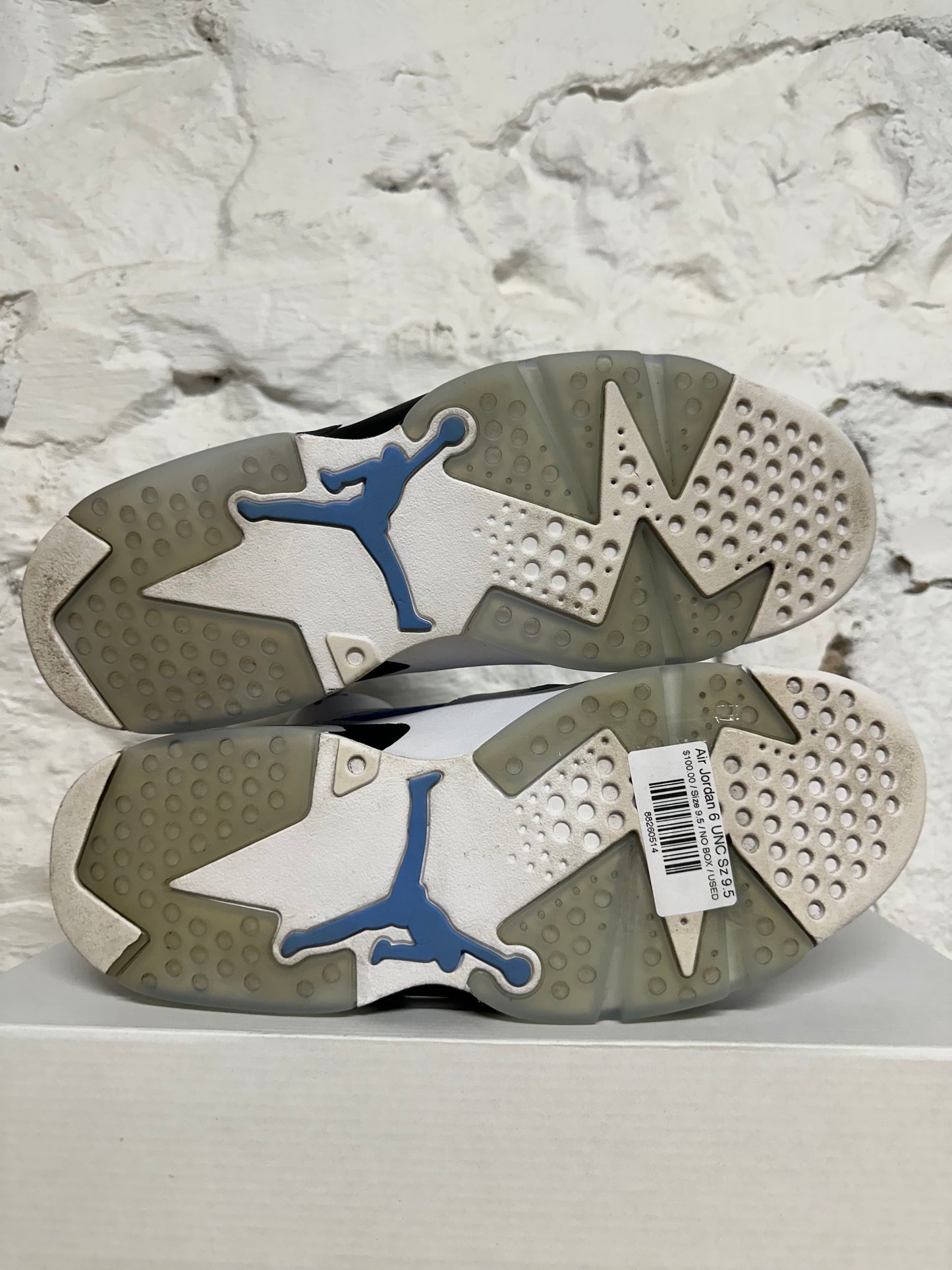 Air Jordan 6 UNC White Sz 9.5