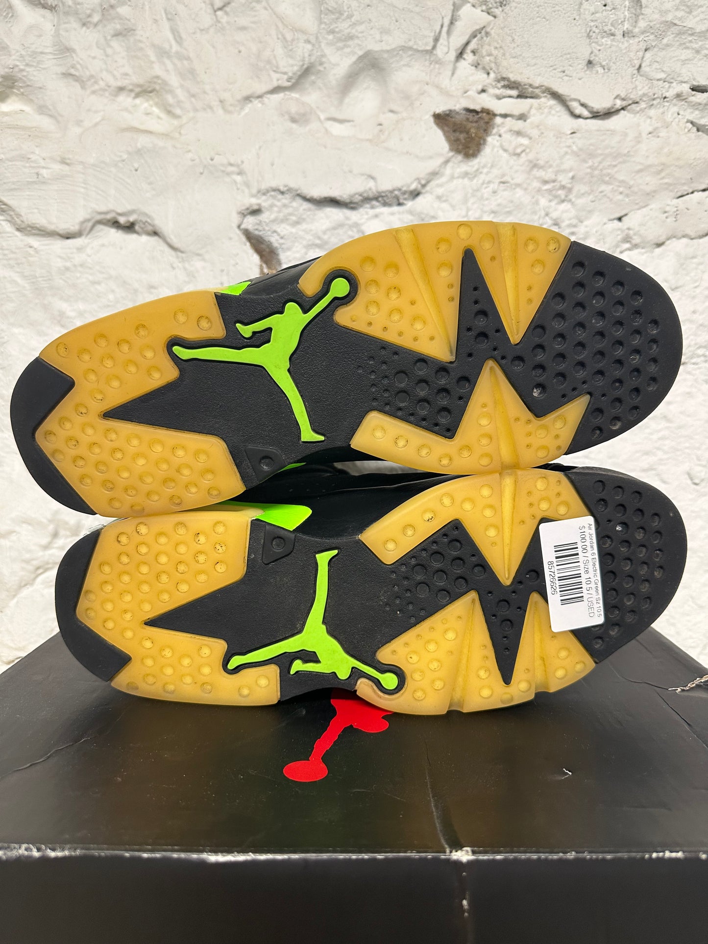 Air Jordan 6 Electric Green Sz 10.5