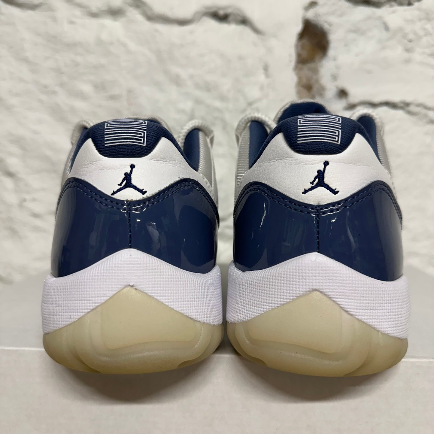 Air Jordan 11 Low Diffused Blue Sz 9