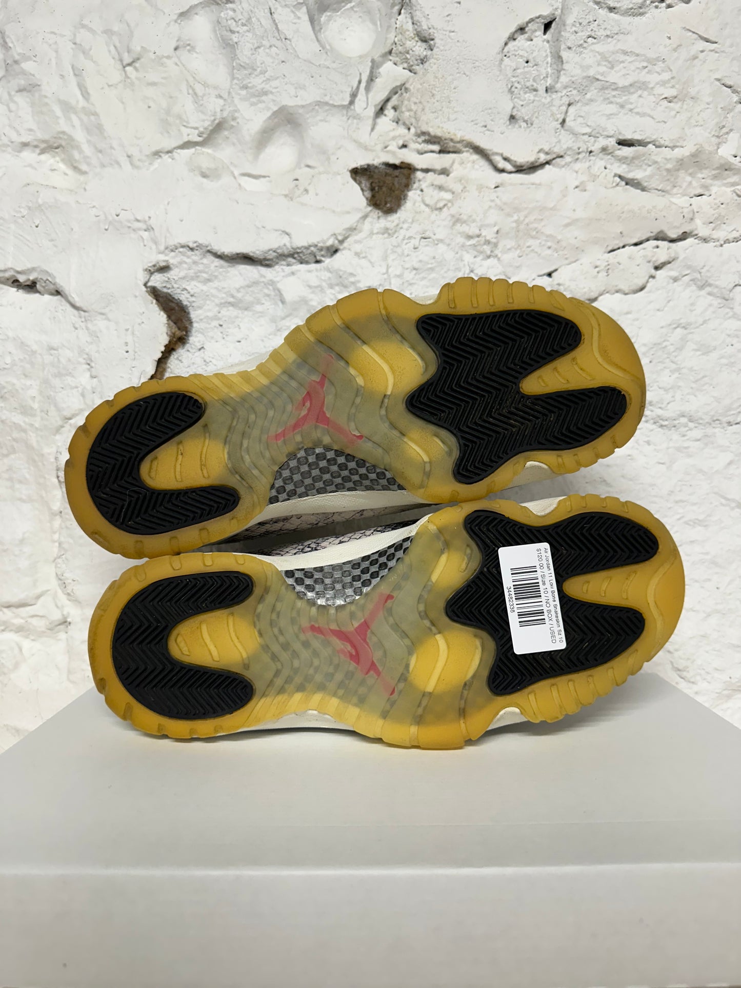 Air Jordan 11 Low Bone Snakeskin Sz 10