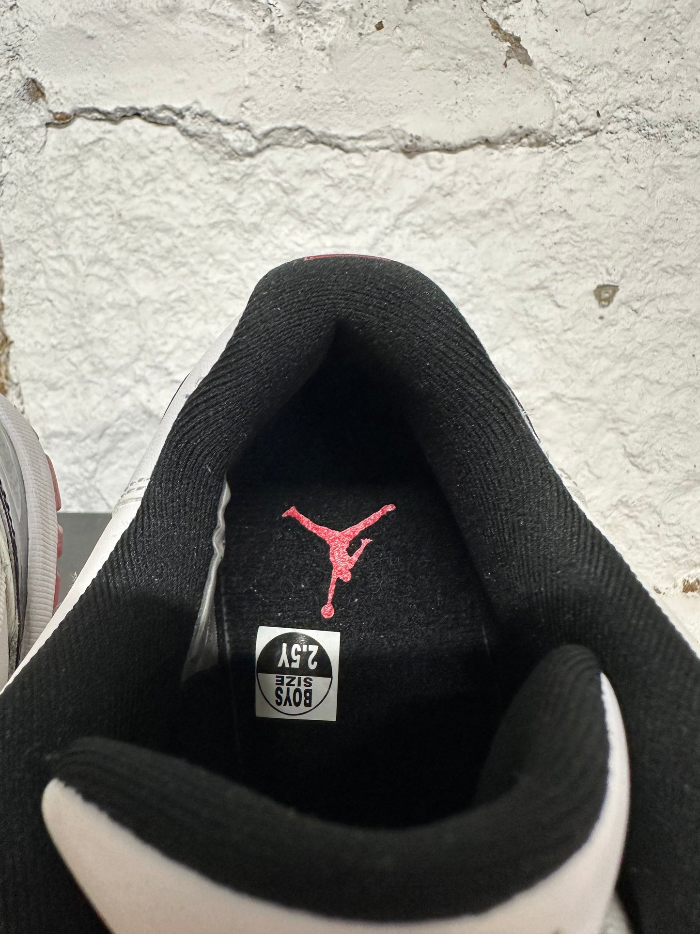 Air Jordan 11 Low Concord Bred Sz 2.5Y DS