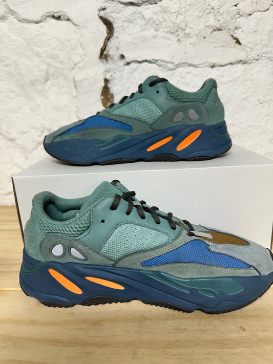 Yeezy 700 Faded Azure Sz 9