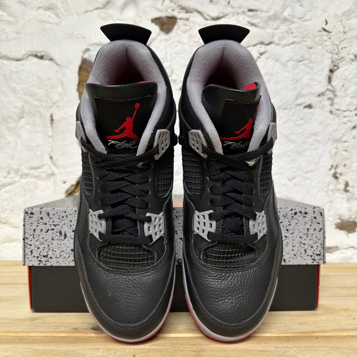 Air Jordan 4 Bred Reimagined Sz 8.5