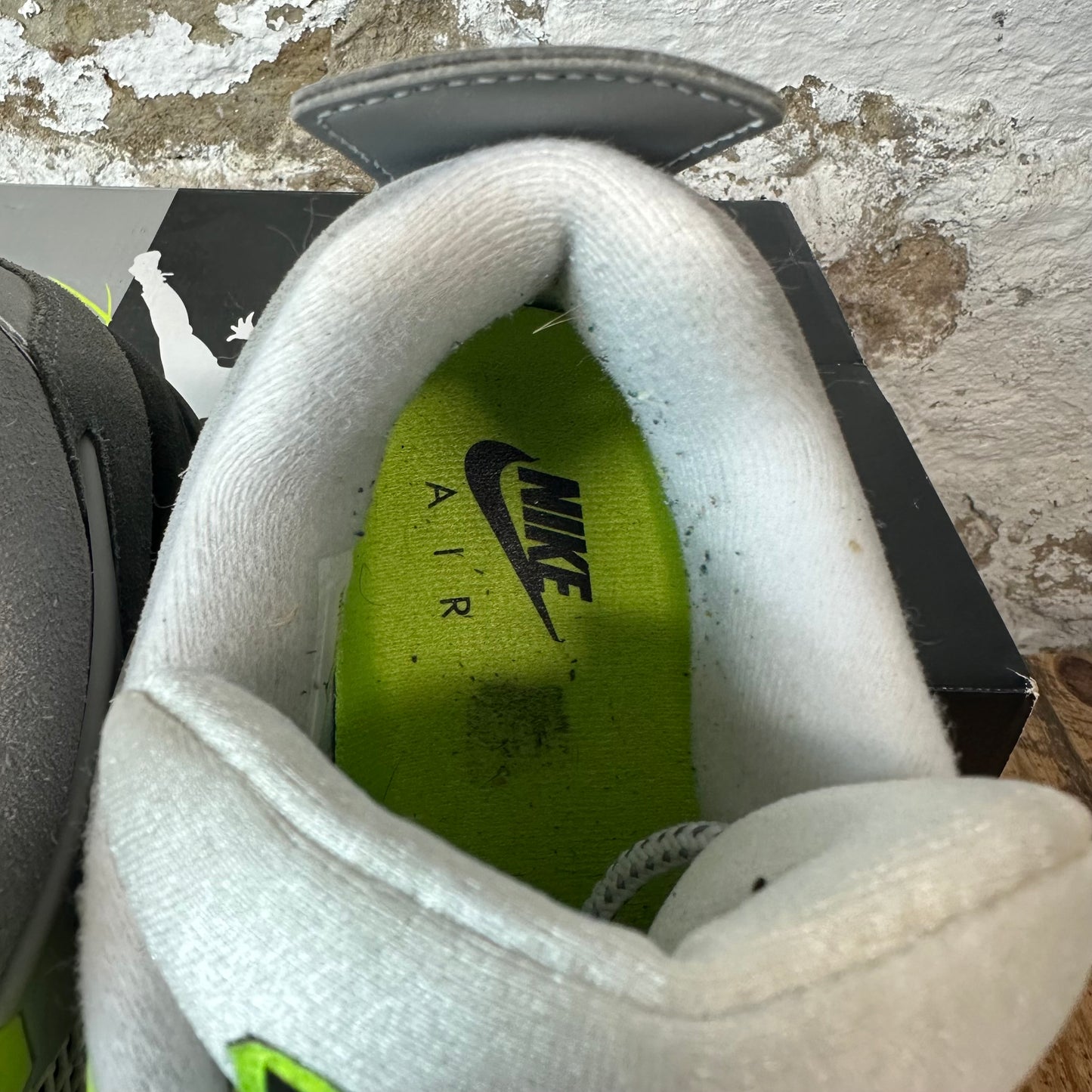 Air Jordan 4 95 Neon Sz 10.5