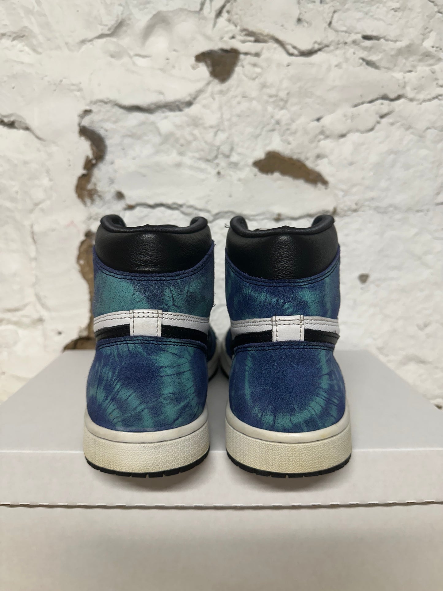 Air Jordan 1 High Tie Dye Sz 8 (9.5W)