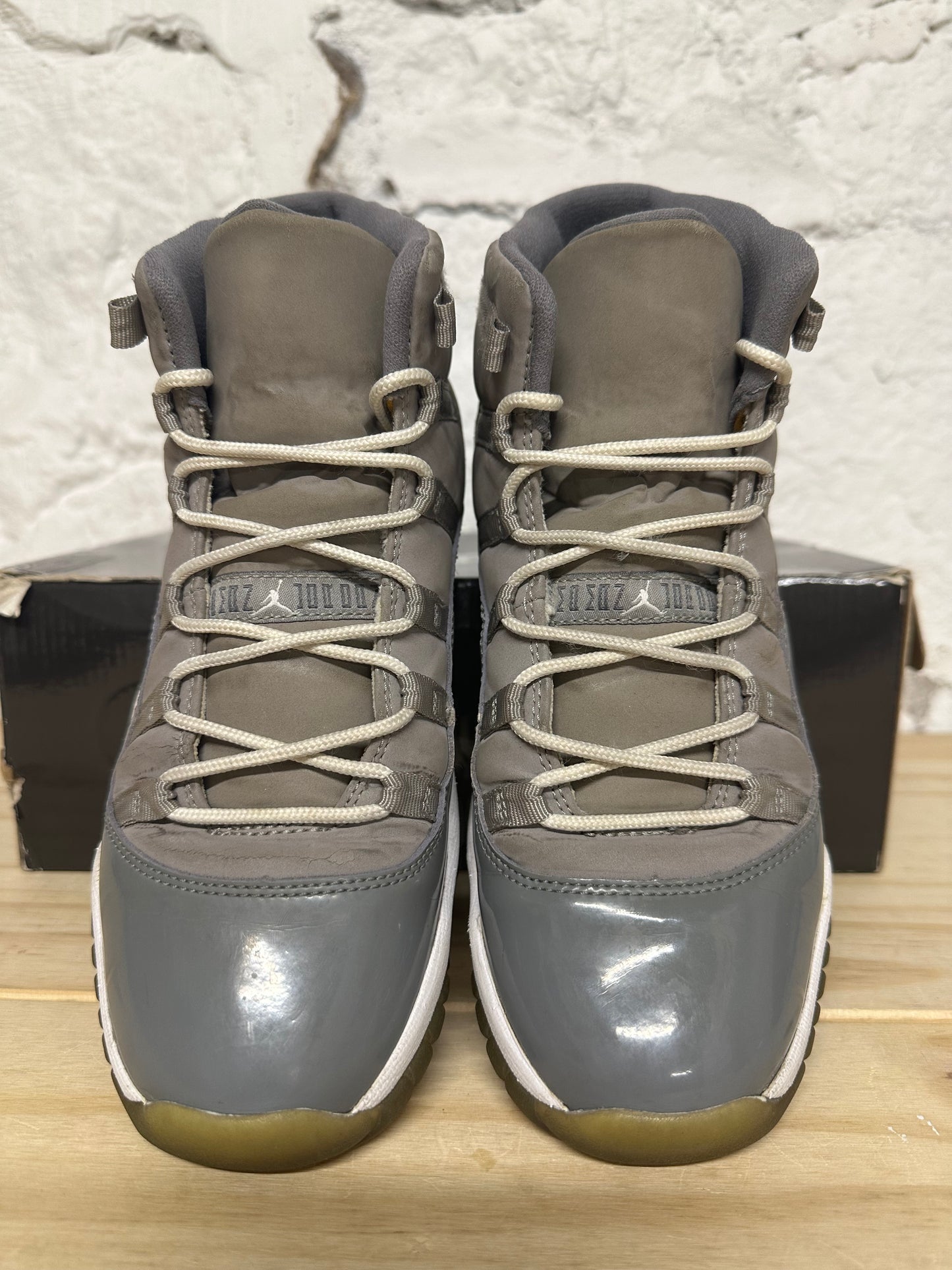 Air Jordan 11 High Cool Grey (2010) Sz 5.5Y