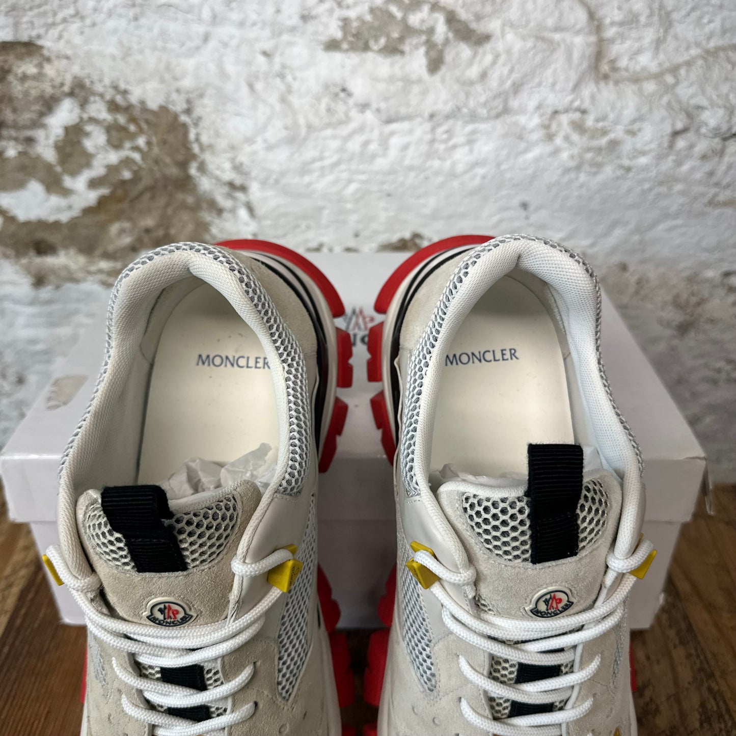 Moncler Leave No Trace Cream Sneaker Sz 10 (43)