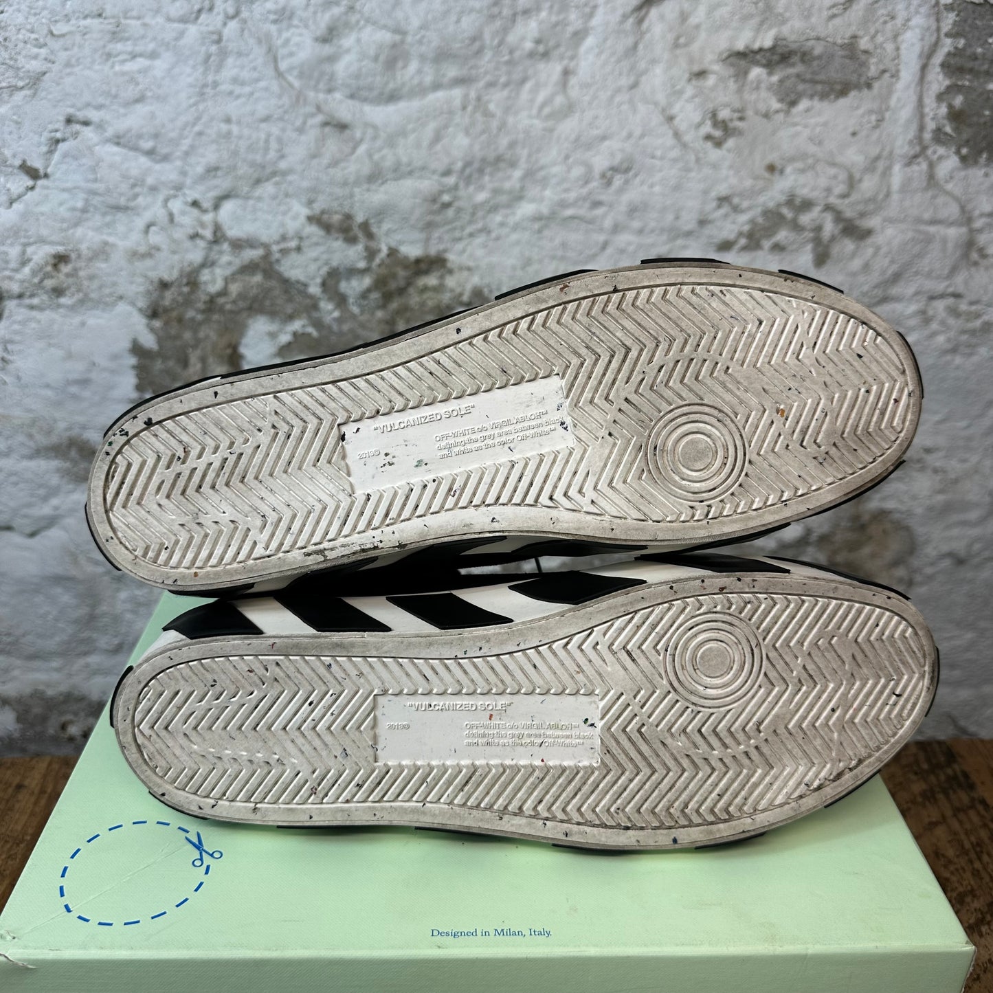 Off-White White Arrow Black Vulc High Sz 10 (43)