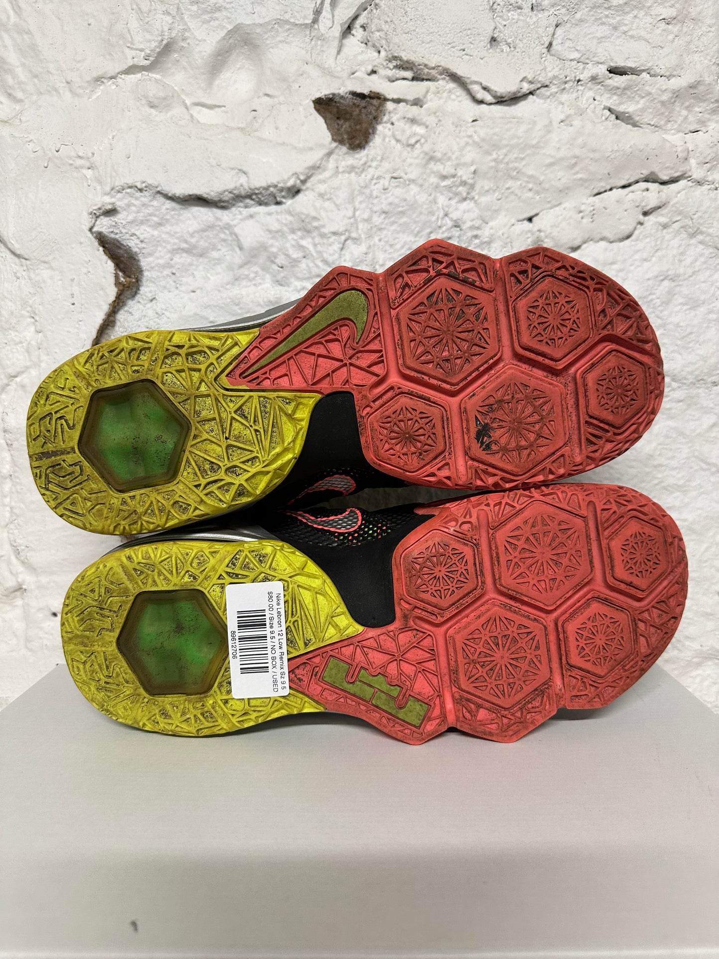 Nike LeBron 12 Low Remix Sz 9.5