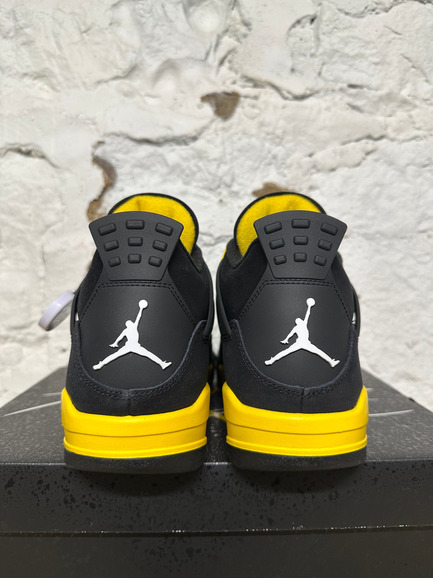 Air Jordan 4 Thunder Sz 11 DS