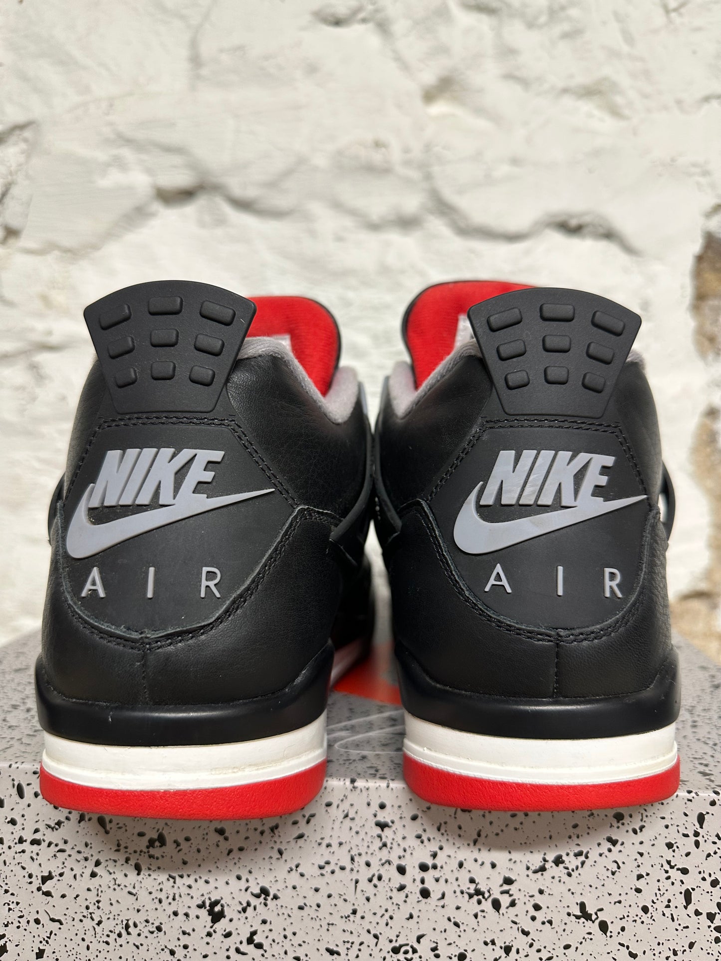 Air Jordan 4 Reimagined Bred Sz 10.5