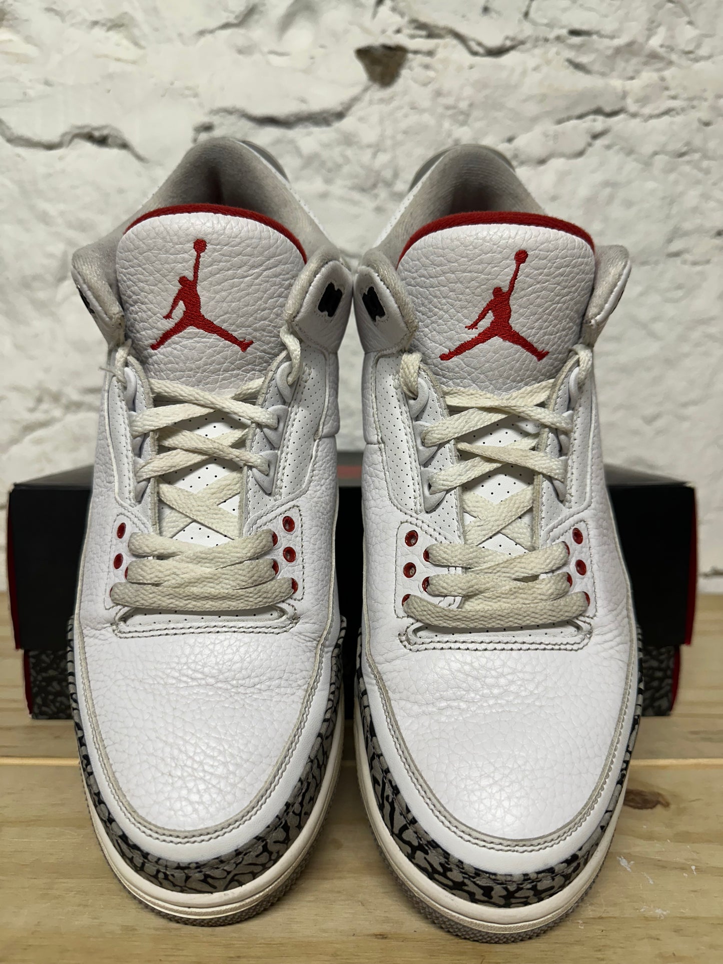 Air Jordan 3 Hall Of Fame Sz 11