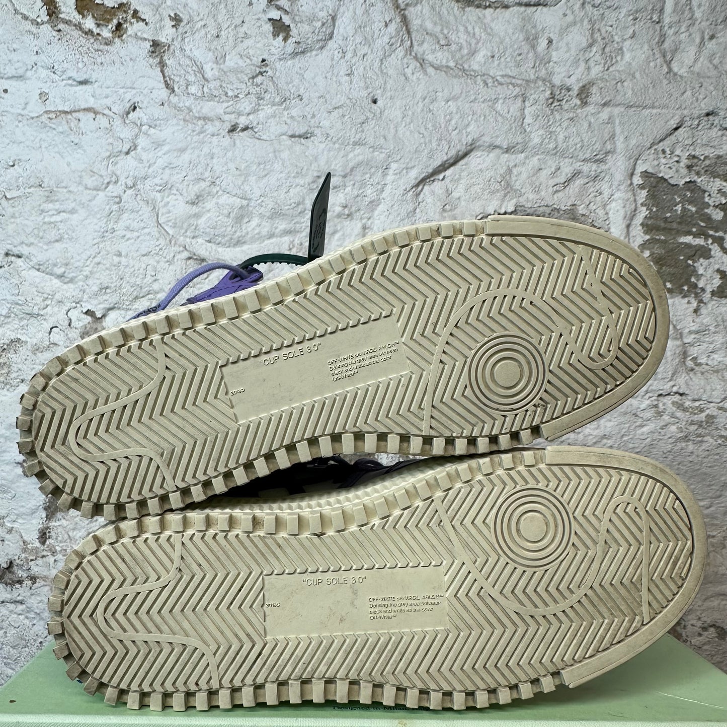 Off-White Court 3.0 Purple White Sneaker Sz 6.5 (39)