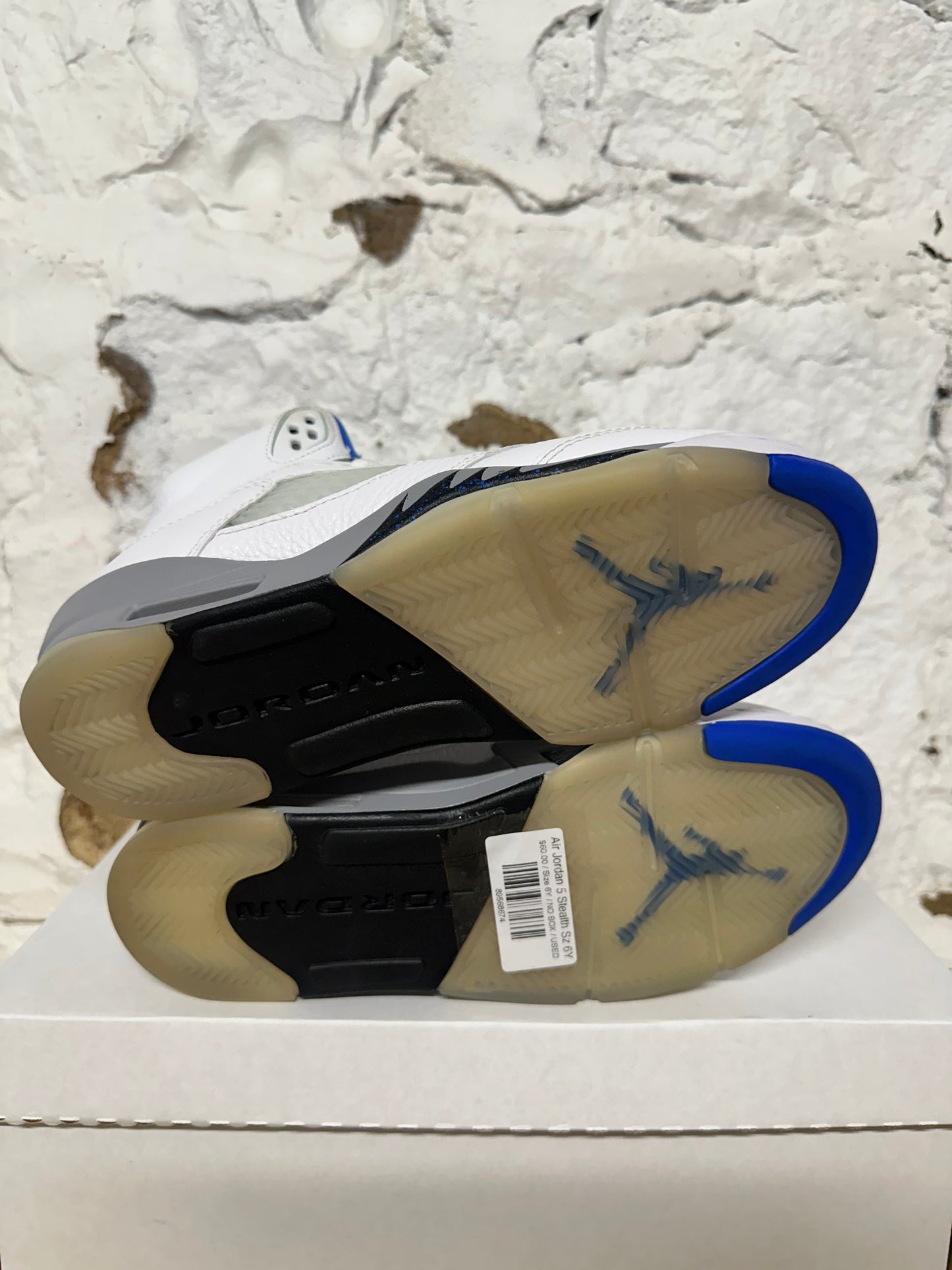 Air Jordan 5 Stealth Sz 6Y