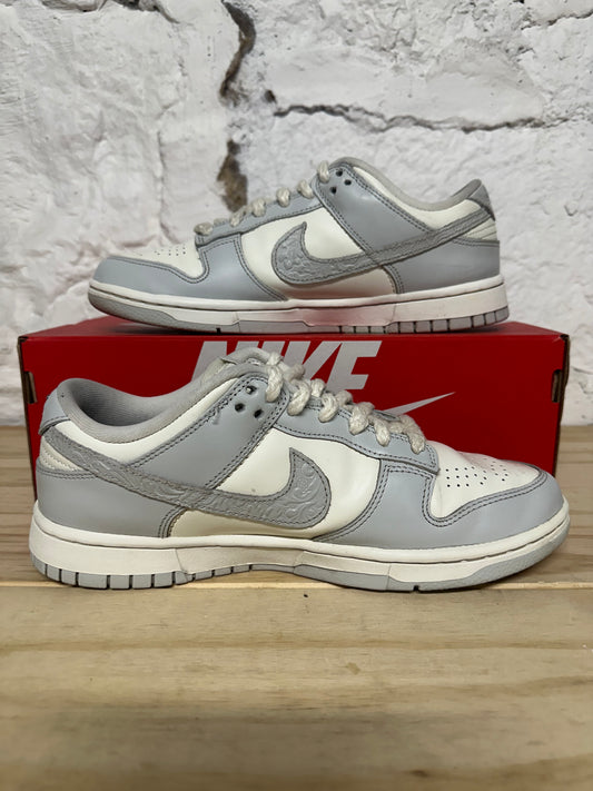 Nike Dunk Low Needlework Sail Aura Sz 7.5 (9W)