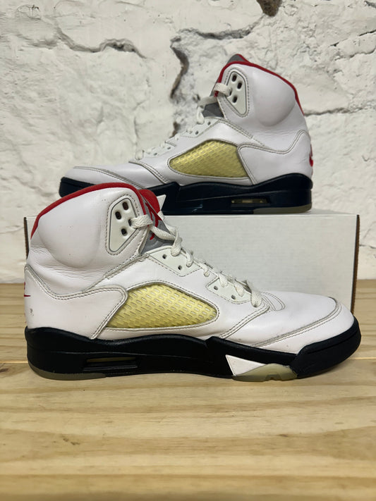 Air Jordan 5 Fire Red Silver Tongue Sz 9.5