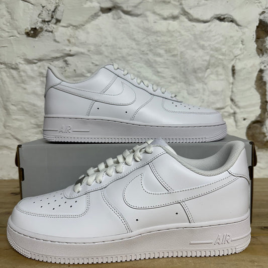 Nike Air Force 1 Low Triple White Sz 10.5 DS