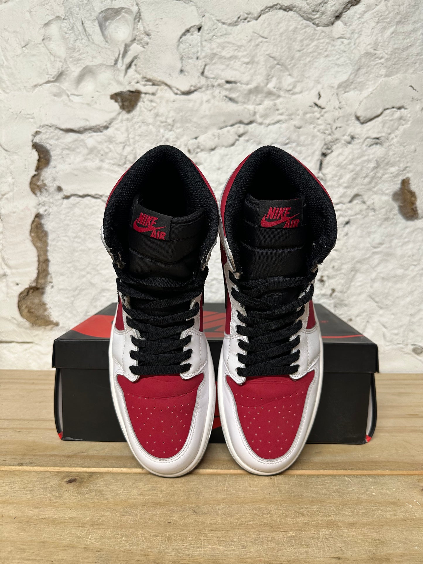 Air Jordan 1 High Carmine (2014) Sz 10