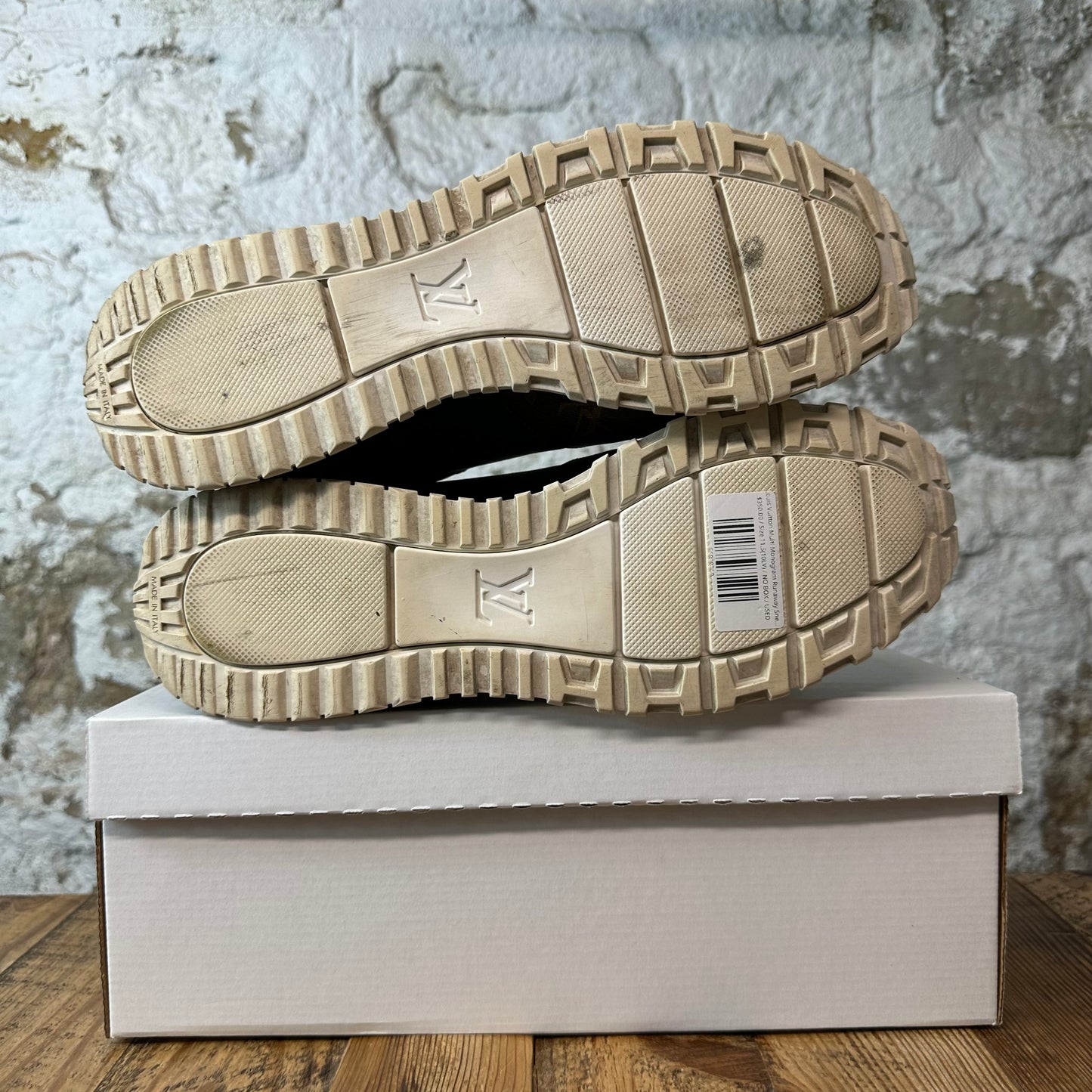 Louis Vuitton Multi Monogram Runaway Sneaker Sz 11.5 (10LV)