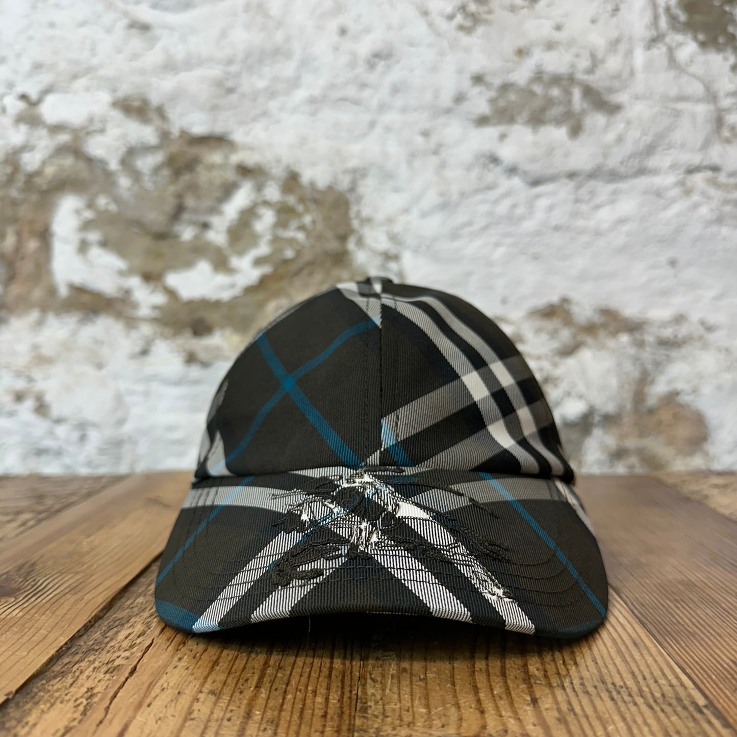 Burberry Check Teal Black Plaid Hat Sz XS DS