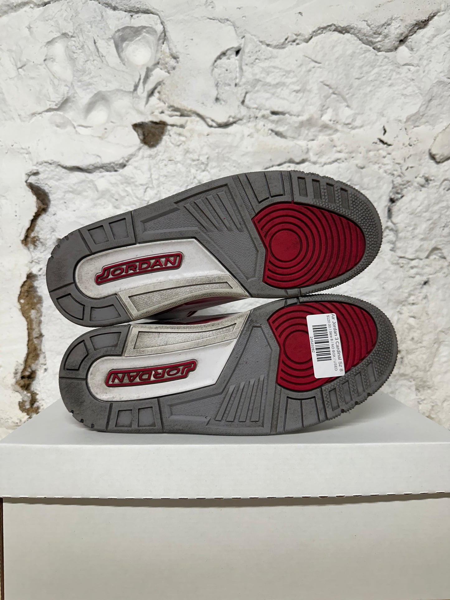 Air Jordan 3 Cardinal Sz 8