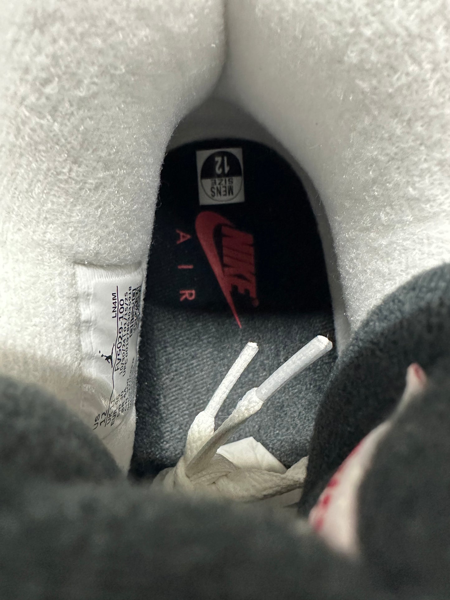 Air Jordan 4 White Cement Sz 12 DS