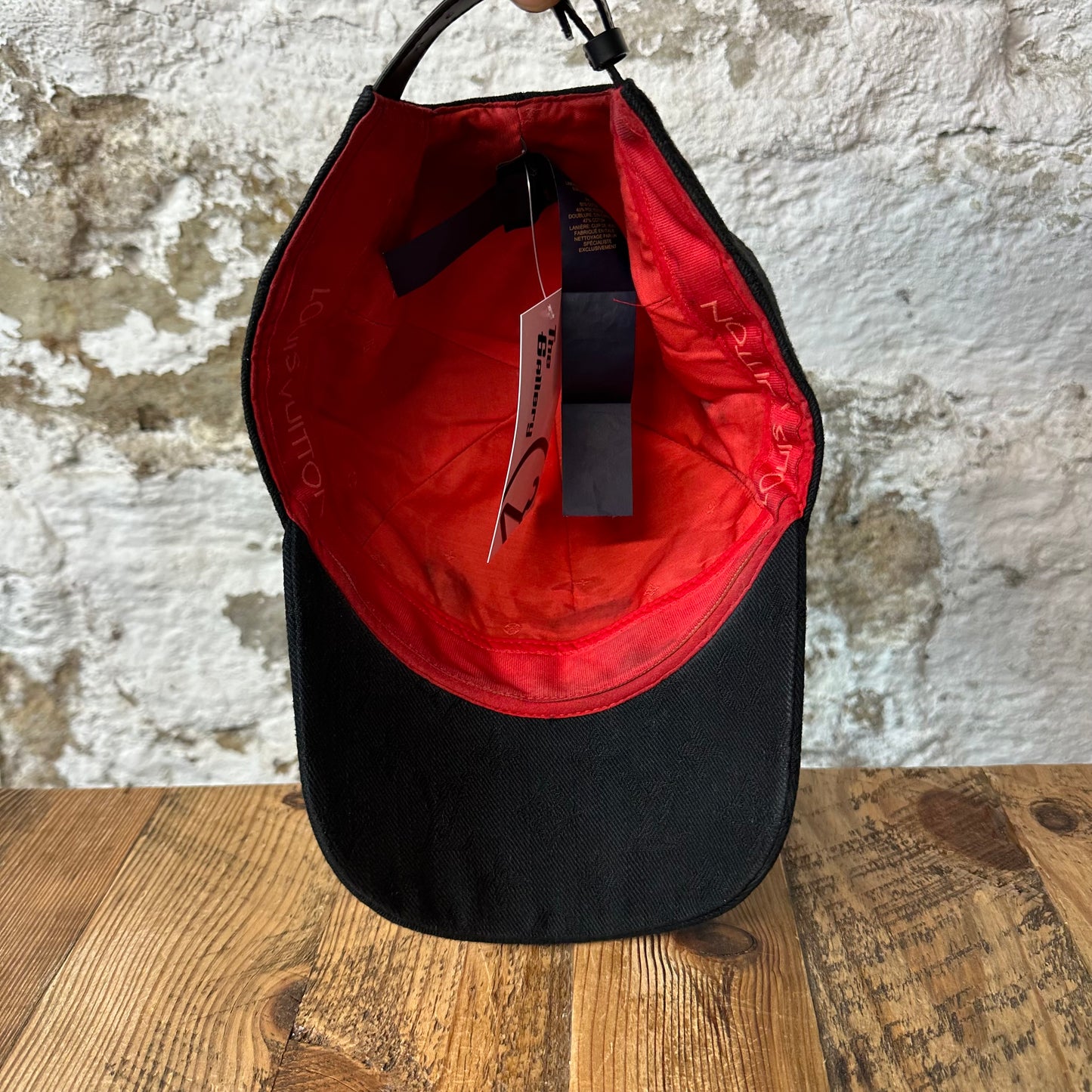 Louis Vuitton Yayoi Kusama Painted Dot Hat