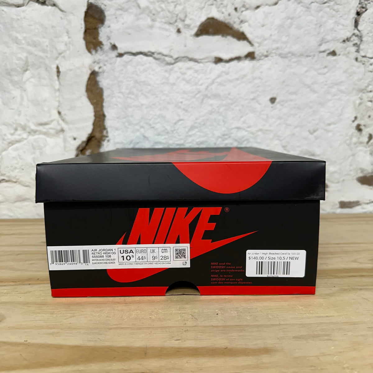 Air Jordan 1 High Bleached Coral Sz 10.5 DS